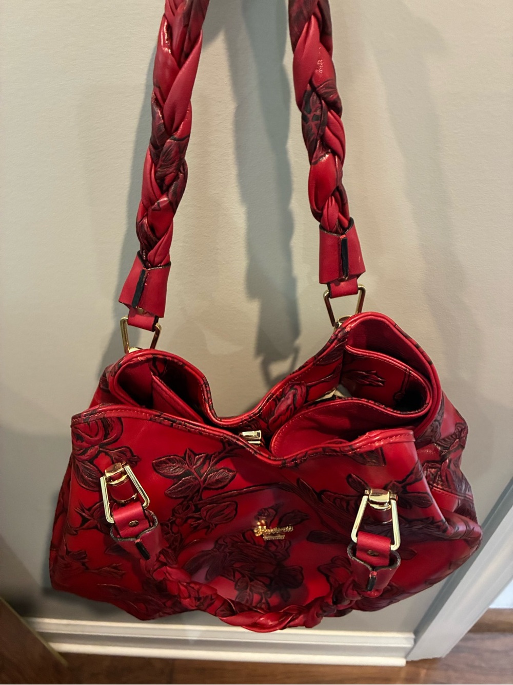 CUOIERIA FIORENTINA Red Floral Embossed Braided-Handle Hobo leather Bag. - Picture 7 of 13